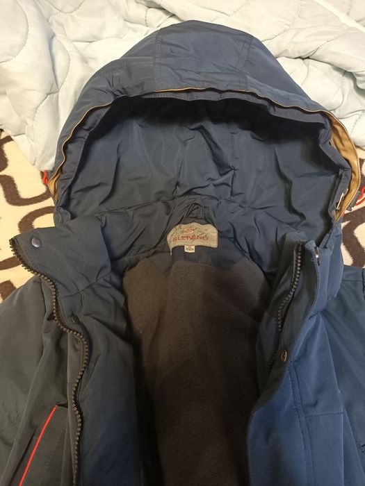 Зимняя куртка теплая