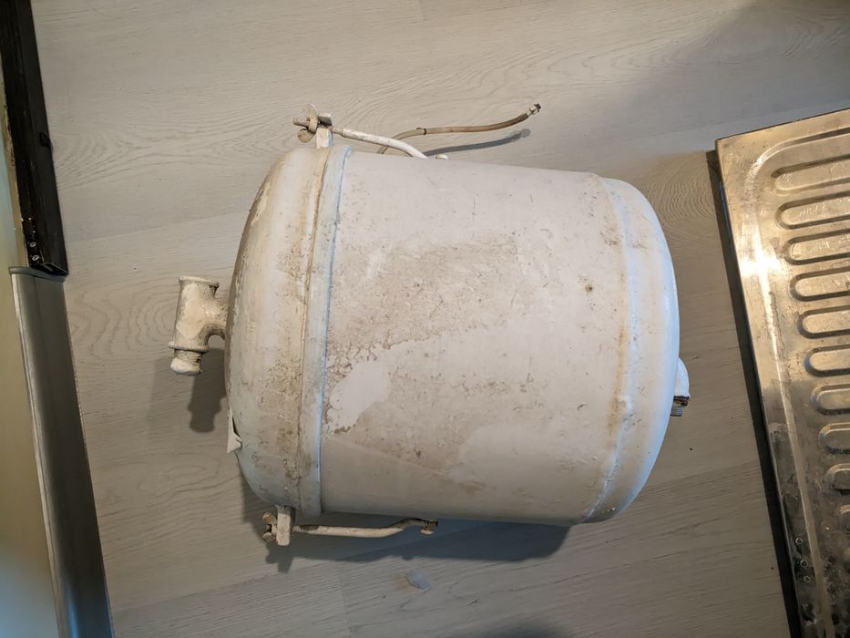 Разширителен съд за парно