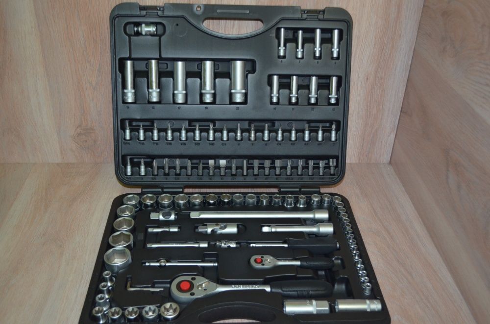 Набор инструментов Force 108 предмета (Форс)