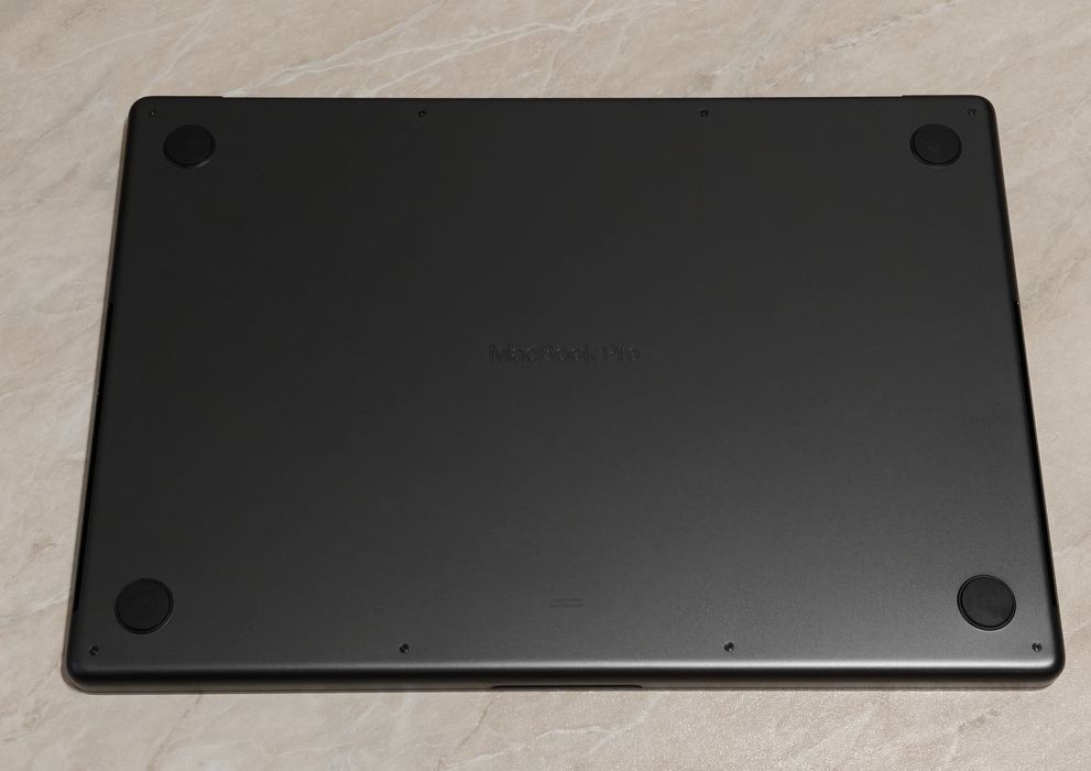 MacBook Pro 16 M4PRO 48/512 48 циклов/100%