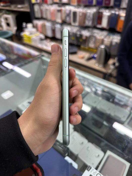 iphone 11  97 yomkst