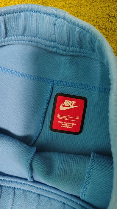 Nike tech fleece