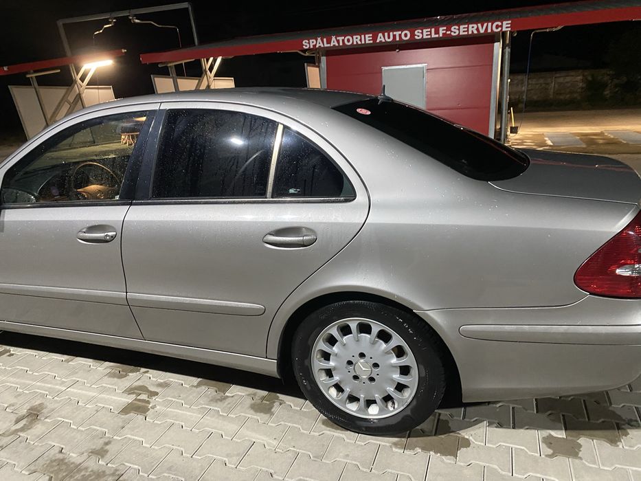 Mercedes-Benz E220 CDI W211 – 2005 Manual | 453.600 km | 3.300 € | Timișoara