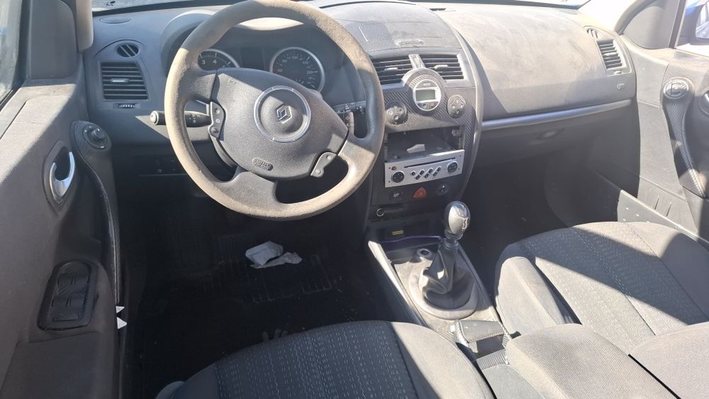 Vand piese Renault Megane 2