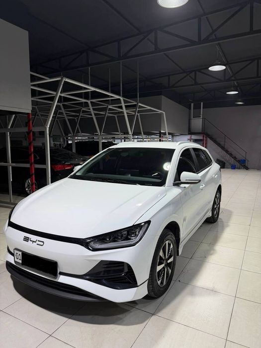 Byd e2 luxury sotiladi