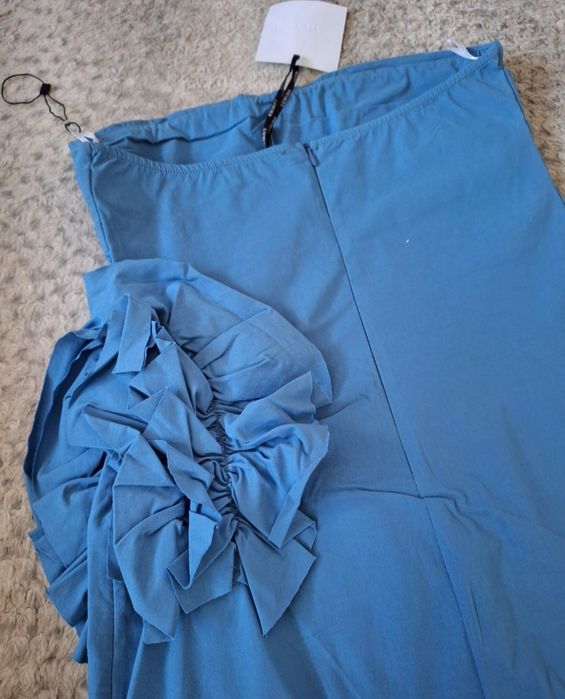 Нова рокля с етикет Lumina