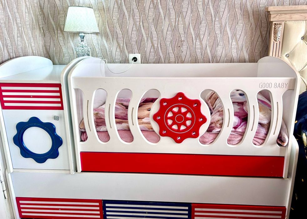 Детская кровать продается!!! Болалар кроватчаси сотилади!