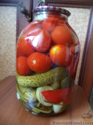 Продам соленые огурцы помидоры