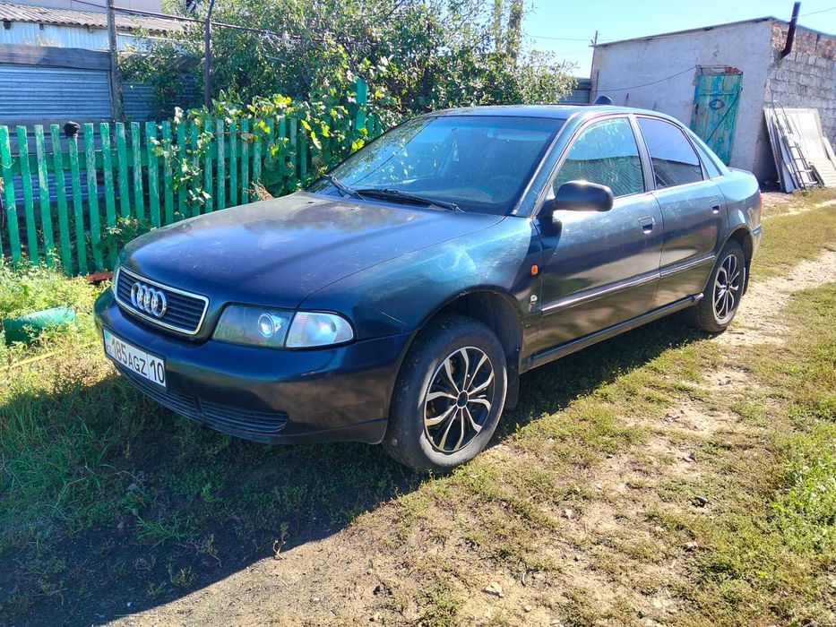 Продаю Ауди а 4 1995г.в