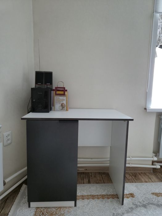 Продам стол. Новый