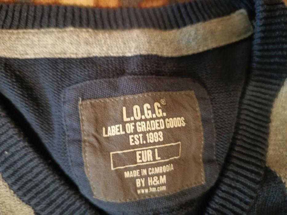 Продавам официално-елегантен пуловер без ръкави H&M