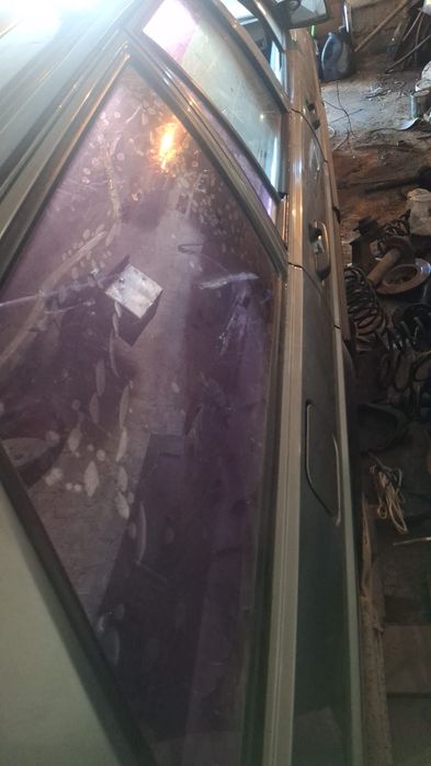 Автомобиль на запчасти