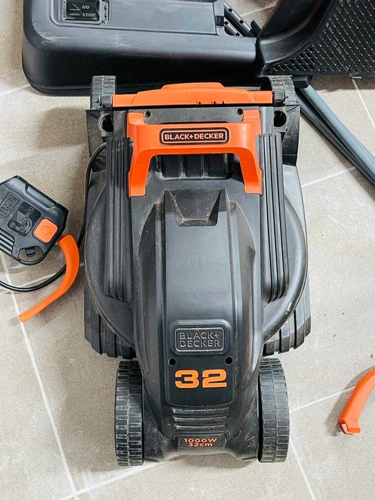 Mașină de tuns iarba BLACK+DECKER BEMW351-QS