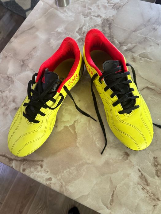 Футболни обувки  Adidas