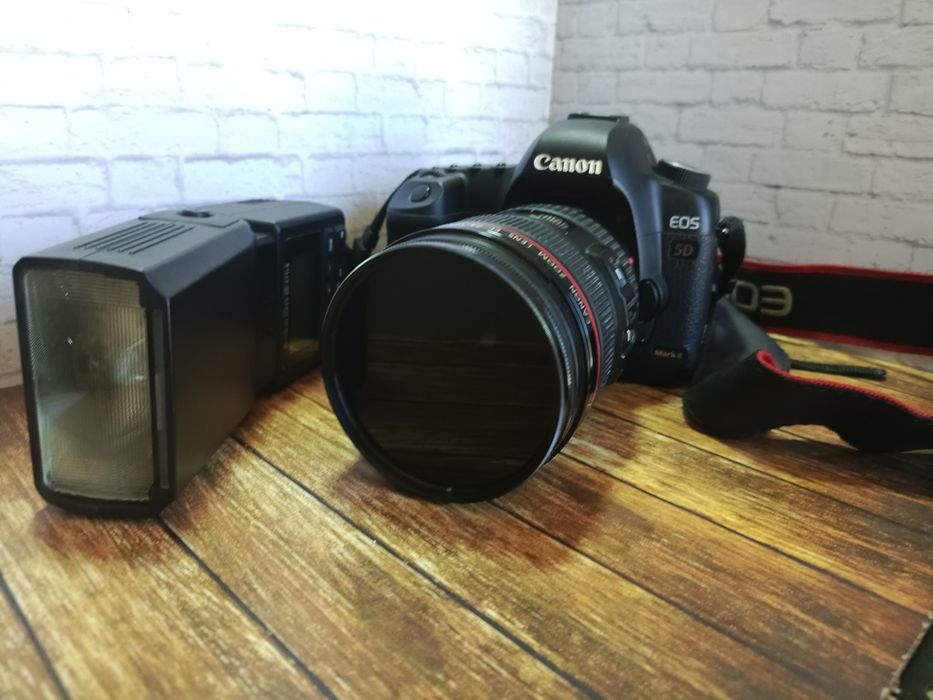 Canon EOS 5D Mark II