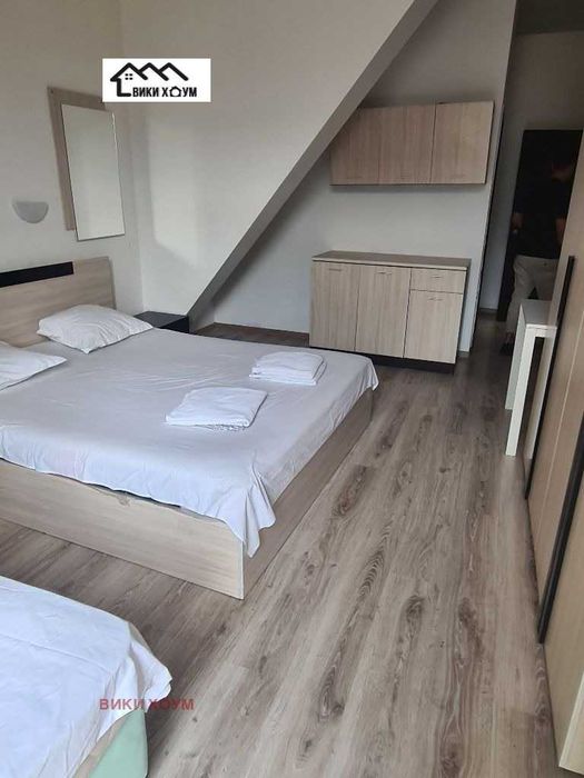 Продава се Хотел в Варна, Център - 300 кв.м за 2164 €/кв.м - Снимка #12