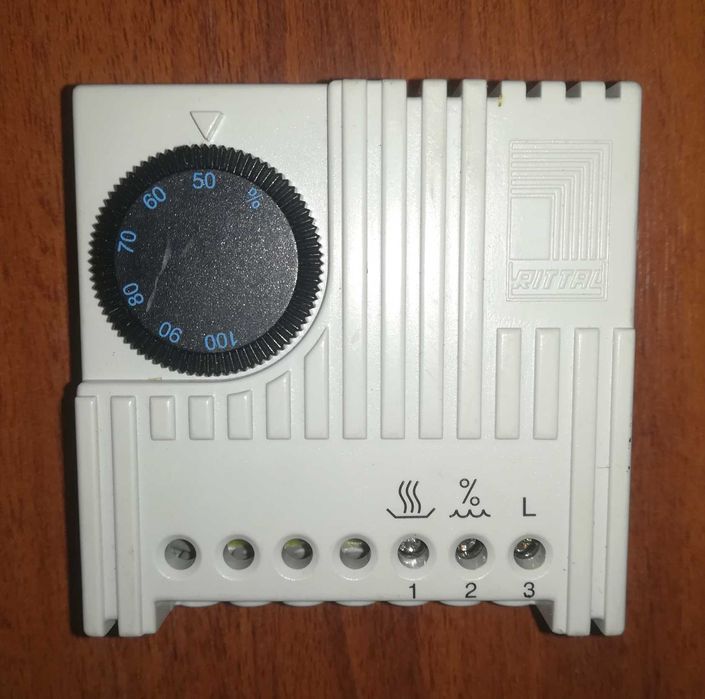 Гигростат Rittal SK3118