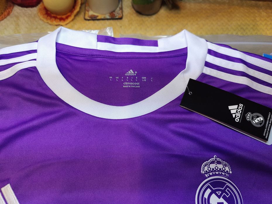 Футболни екипи Real Madrid дълъг ръкав 16/17 away 17/18 home