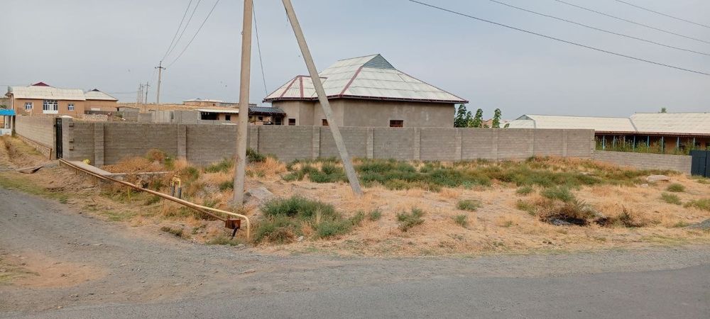 Uy  sotiladi arzon narxda