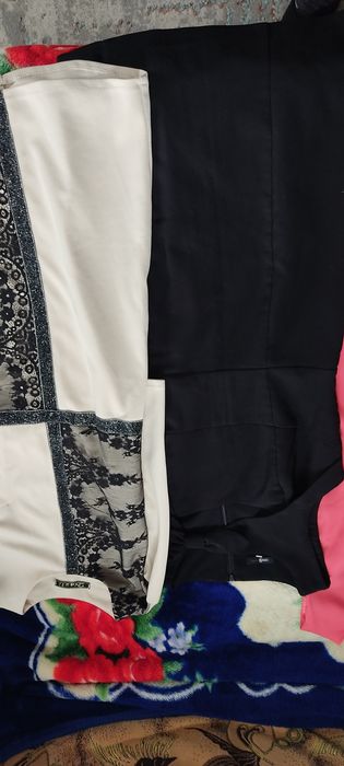 Продам платья вечерние,бальные