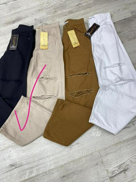 Шикарные джинсы рванки по супер цене