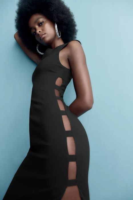 Нова рокла Зара М размер