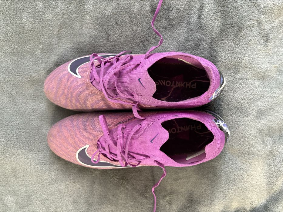 Бутонки Nike Phantom