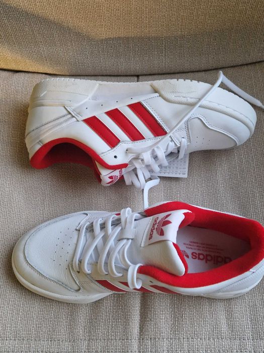 Маратонки Adidas