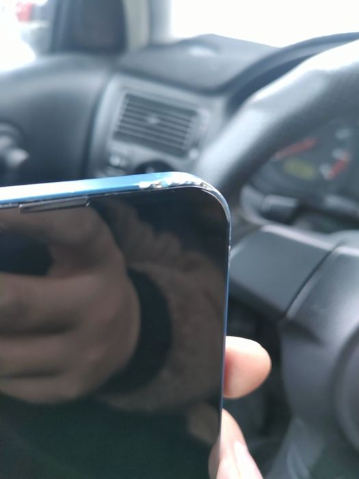 Срочно Продам IPHONE 13