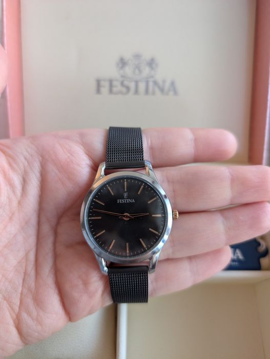 Ceas Festina damă