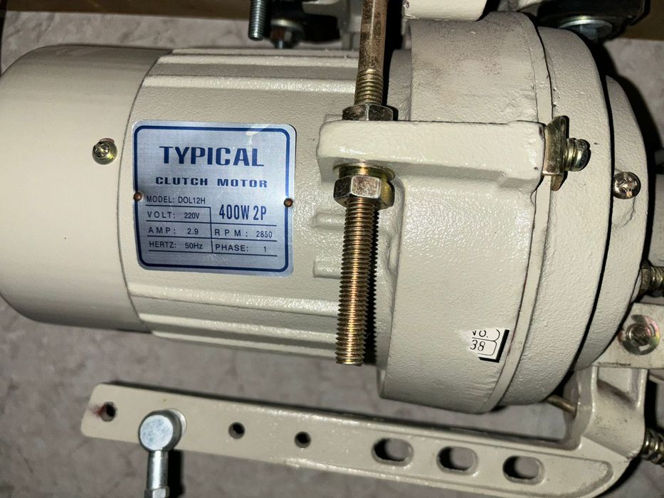 продам швейную машинку