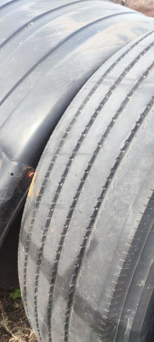 Шины с дисками 295*80 R22,5, 315*80 R22,5.