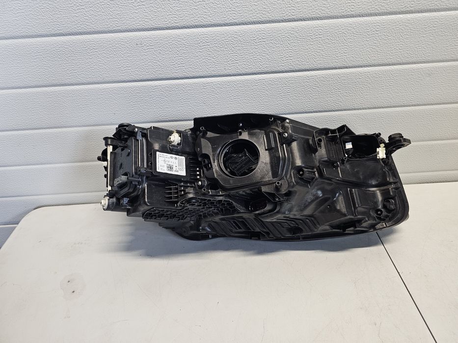 Far stanga VW Touareg Full Led Matrix dupa 2018