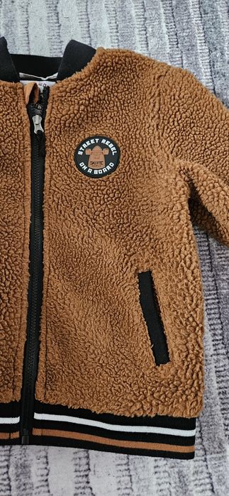 Топло и меко зимно якенце