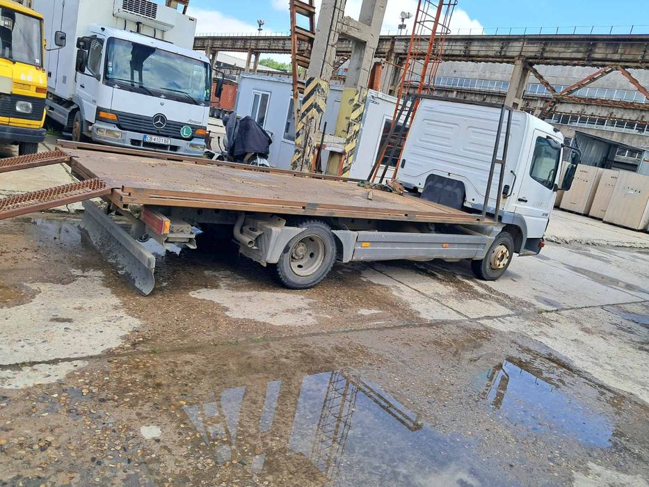 Камион Mercedes Atego 815