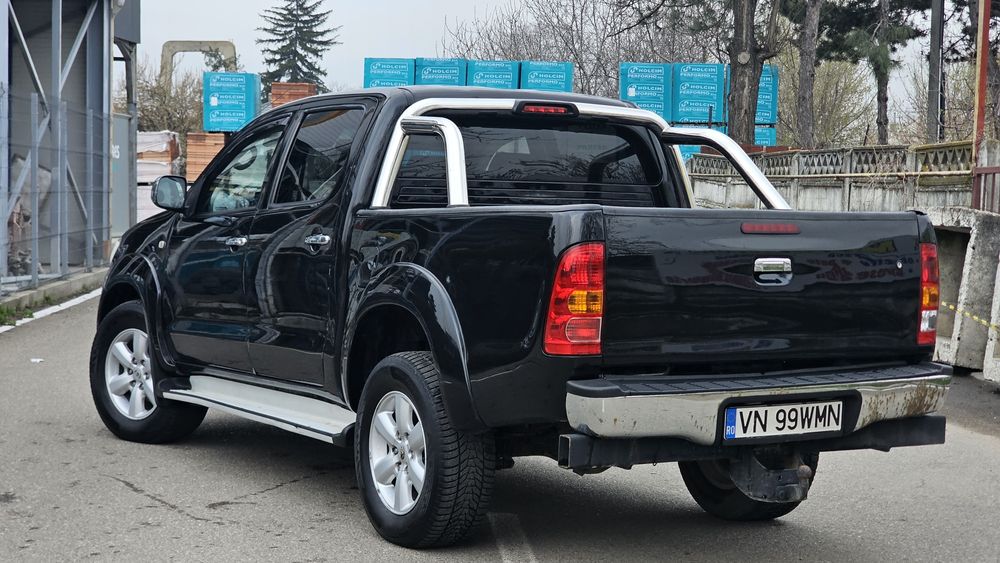 Toyota Hilux D-4D Automată 2010