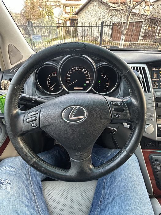 Продава се Lexus RX 3004x4