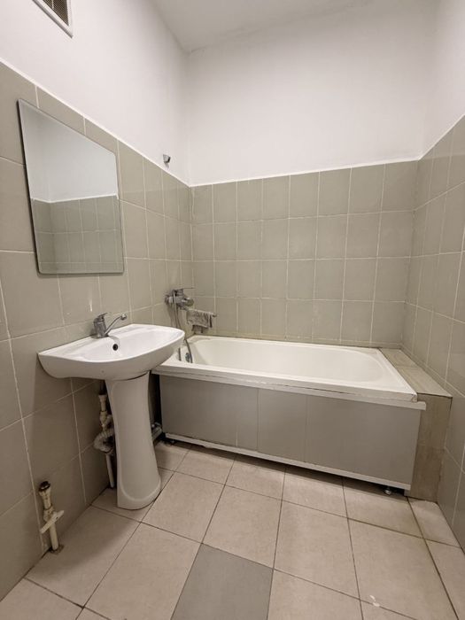 Сергели 9 худуд 3/6/7 кладовкали уй срочно сотилади