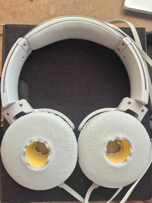 Слушалки - Sony MDR-XB550