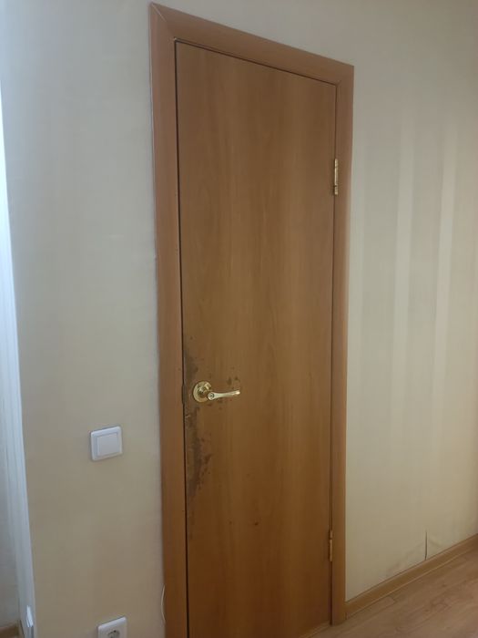 Продам межкомнатные двери
