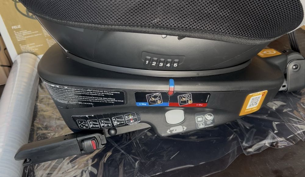 Scaun auto pentru copii Joie Spin 360, rotativ