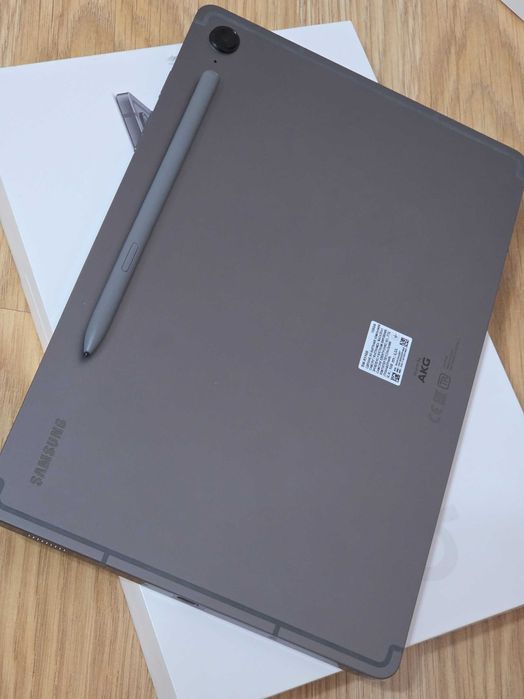 Продам Samsung Tab S9 Fe 128 gb