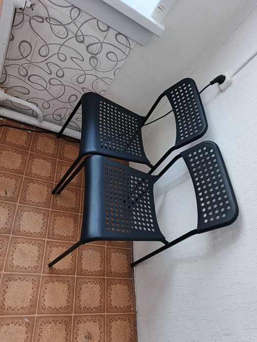 Продам стулья 4 шт