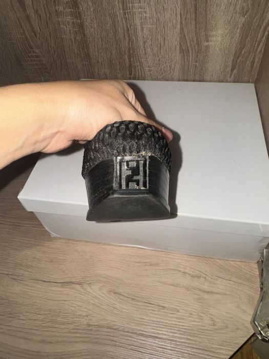 Женские туфли.