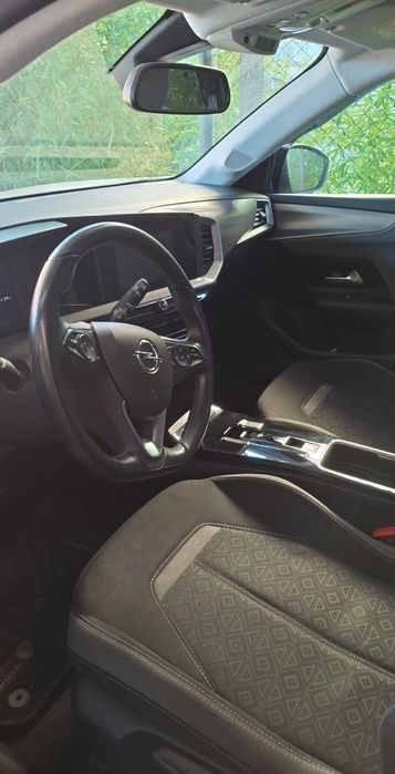 Опел Opel mokka електрическа под наем/продавам