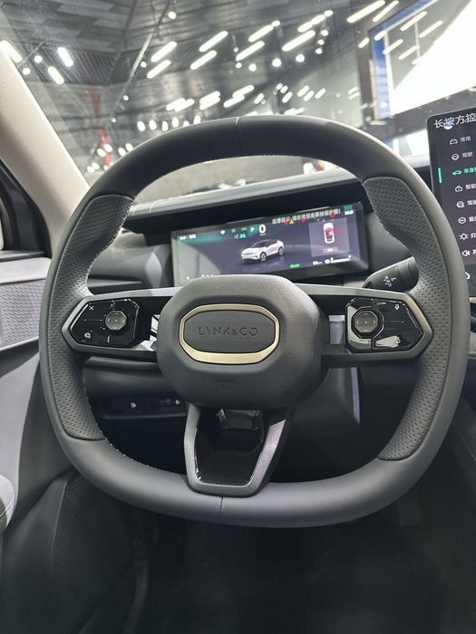Lynk & Co 06 1.5 Turbo