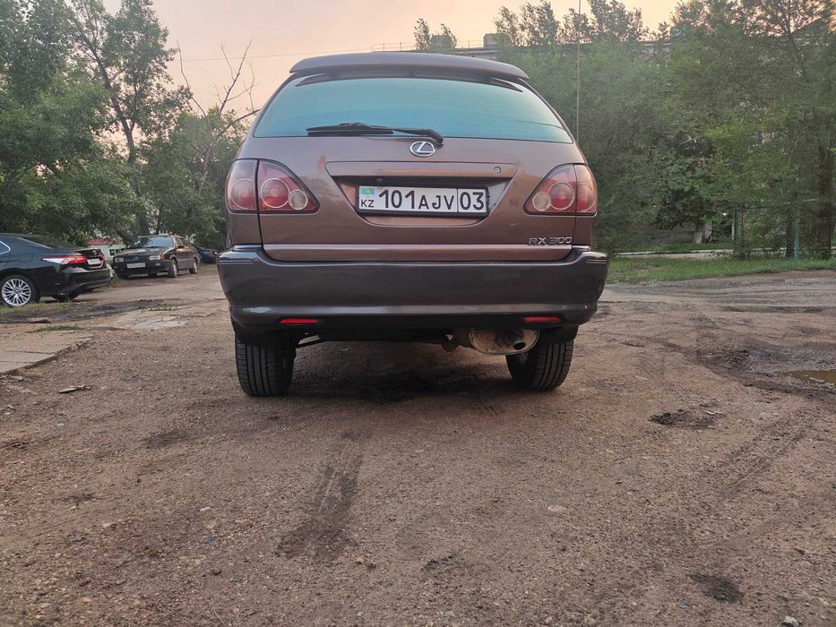 Лексус RX300 Степногорск