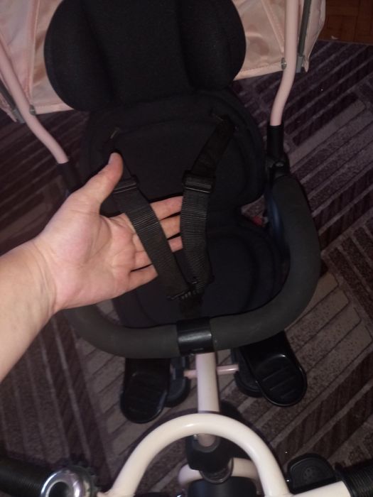 Детска  триколка…….