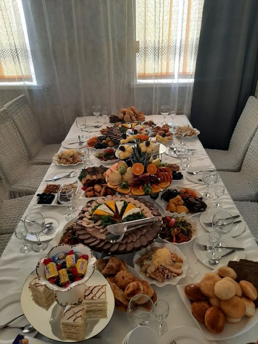 Прокат Элитный белый посуды столов и стульев. - Прокат посуды Кызылорда ...