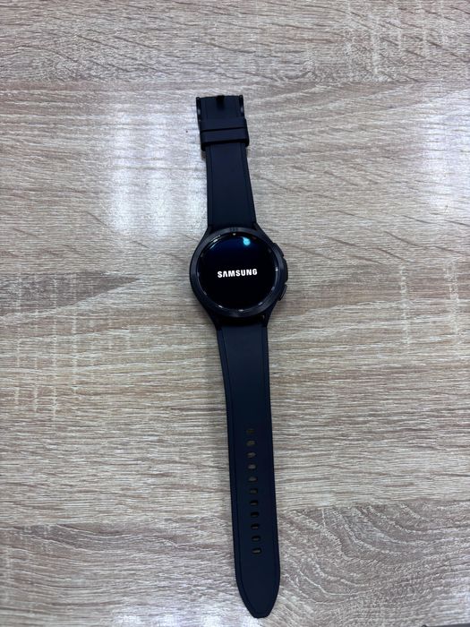 Samsung galaxy watch 4 46mm(TM79)
